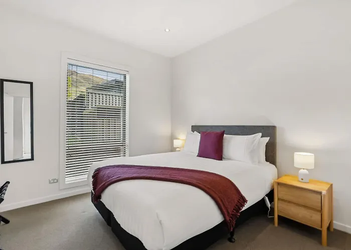 Tranquility On Parkhill Holiday home *