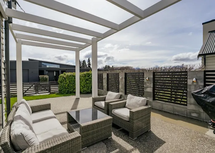Tranquility On Parkhill *